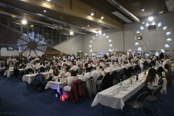 Gala de fin d'ann&eacute;e du Centre municipal la Colline 2025