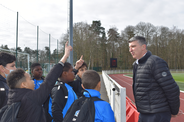 Visite des élèves de l'EMF à Clairefontaine